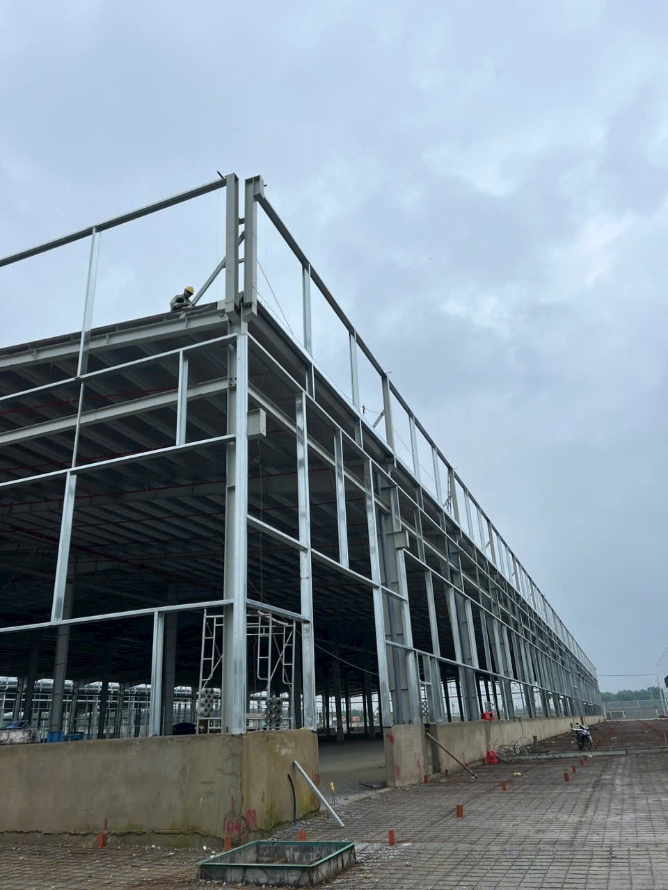 HÌNH ẢNH NHÀ THÉP 154