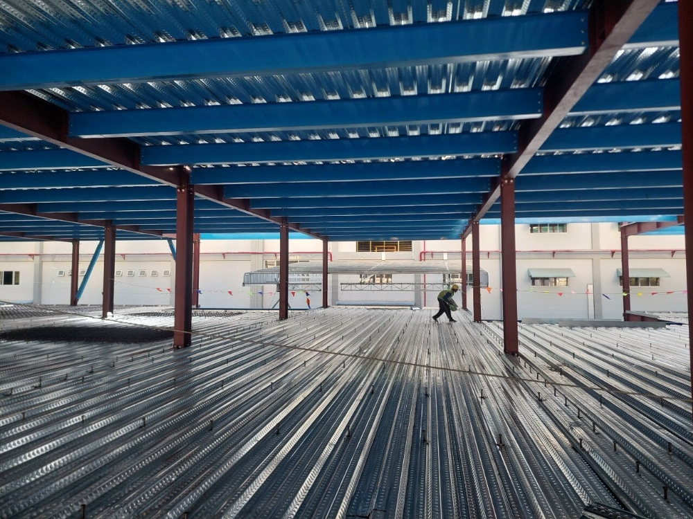 HÌNH ẢNH NHÀ THÉP 2